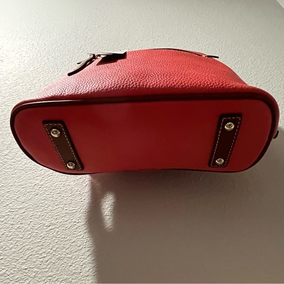 NWT Dooney & Bourke Pebble Grain Backpack- Geranium - Picture 7 of 13